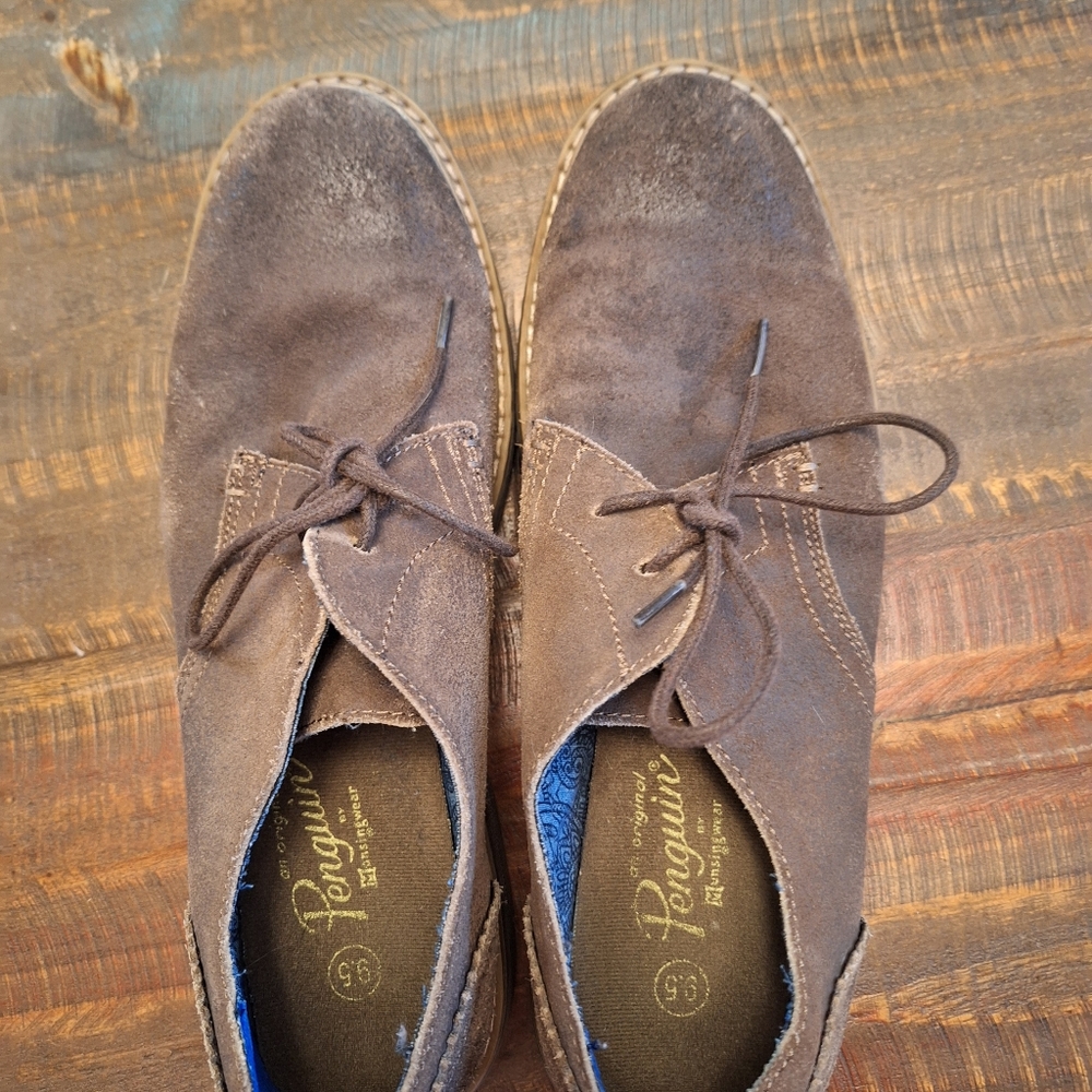 Men's 9.5 Penguin Leather Soes